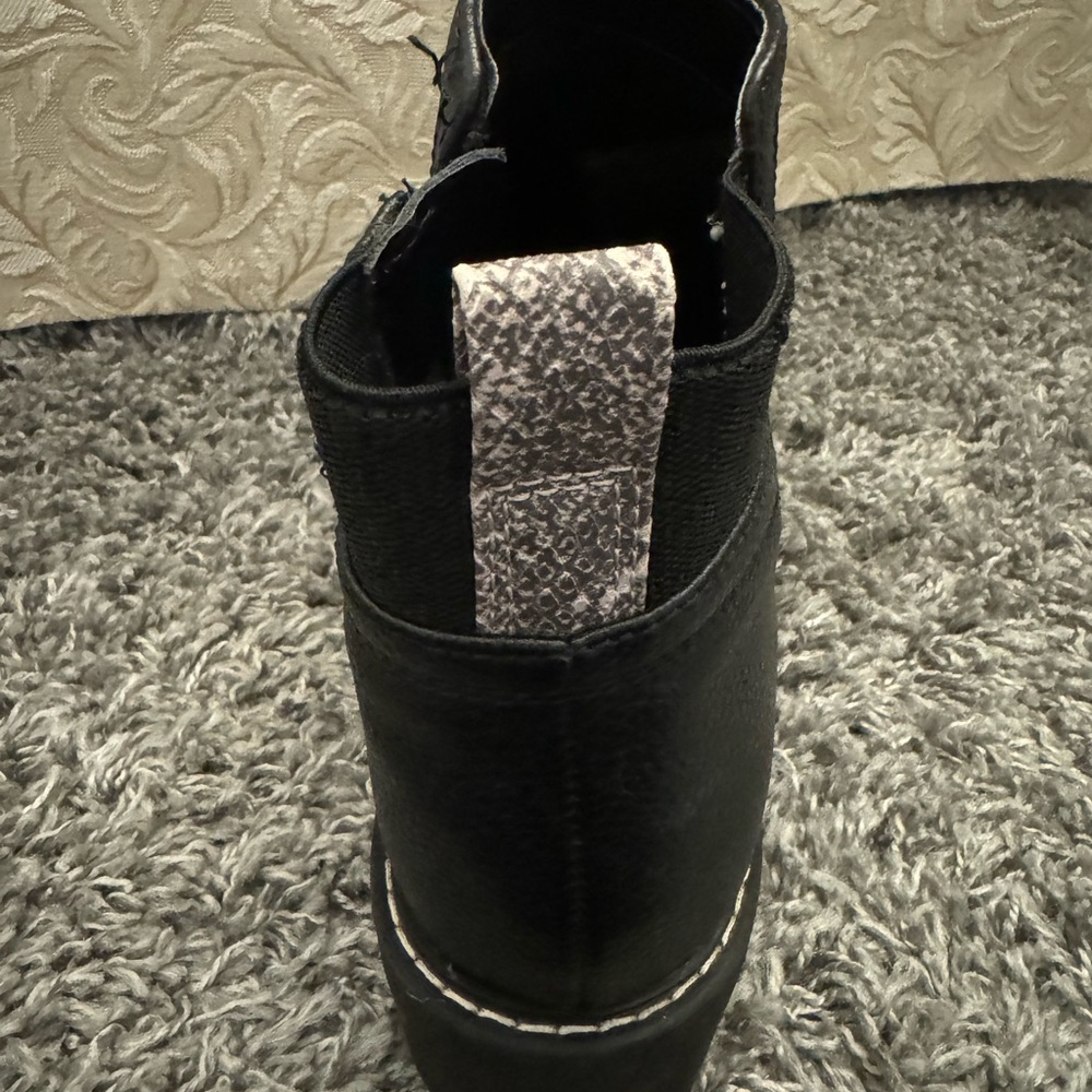 Black Universal Thread Ankle Boot Side Zipper Siz… - image 8